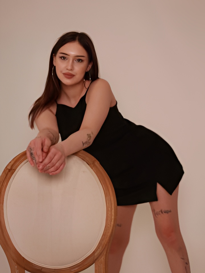 Илона привлекательная девушка из Северодвинска цена от 4000 руб