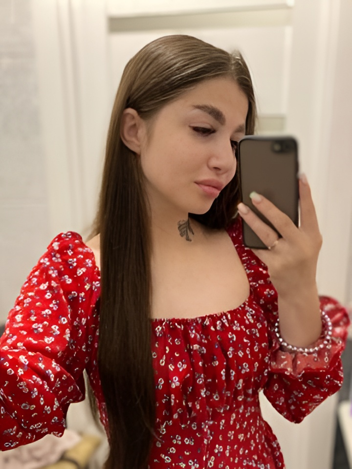 Рада привлекательная девушка из Северодвинска цена от 1500 руб