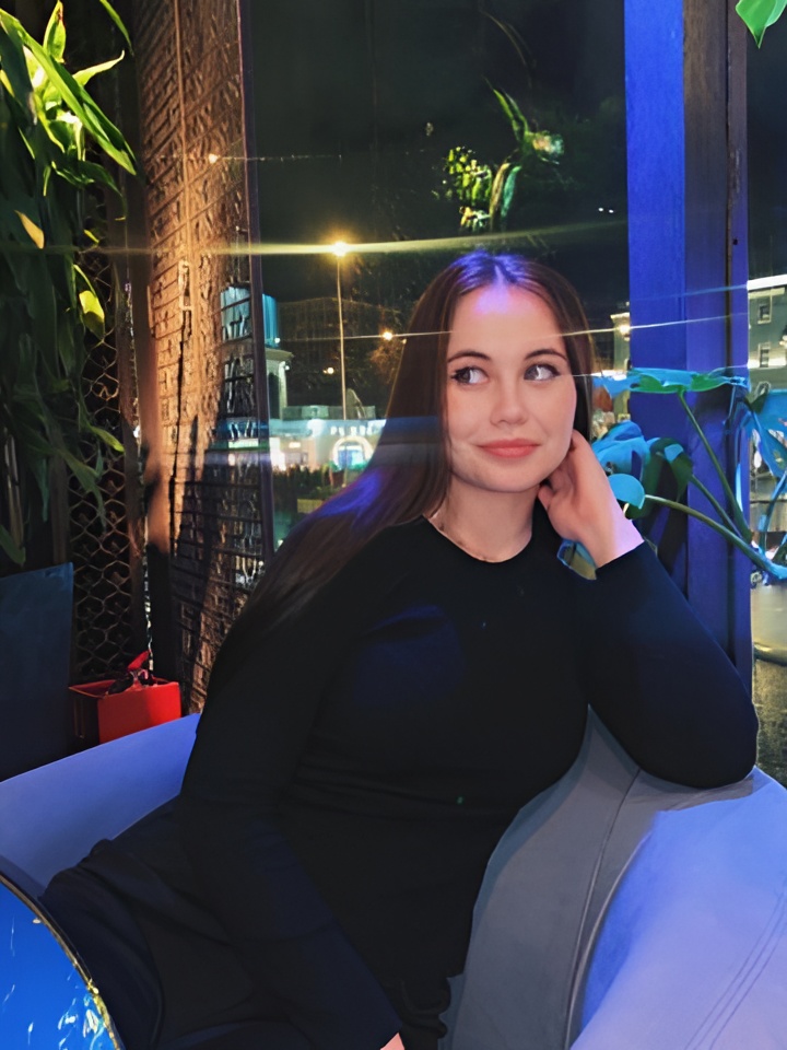 Софи привлекательная девушка из Северодвинска цена от 2500 руб