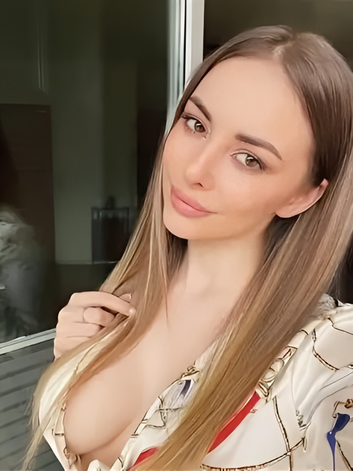 Юна привлекательная девушка из Северодвинска цена от 4000 руб