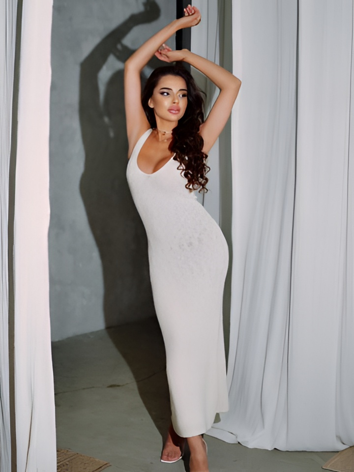 Зита привлекательная девушка из Северодвинска цена от 5000 руб