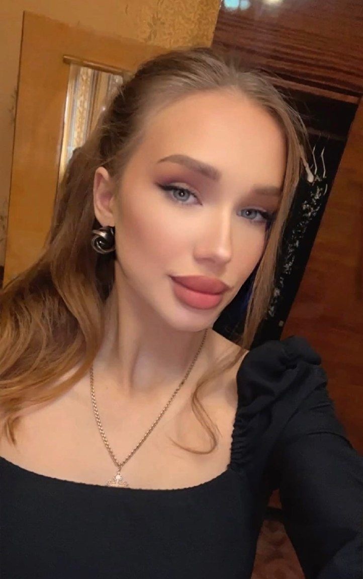 Алиса привлекательная девушка из Северодвинска цена от 3000 руб