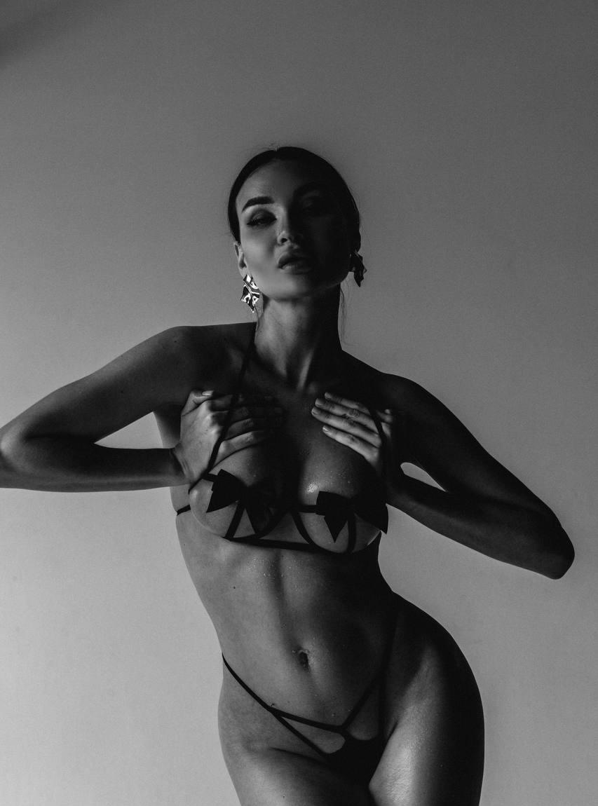 Жанна привлекательная девушка из Северодвинска цена от 4000 руб